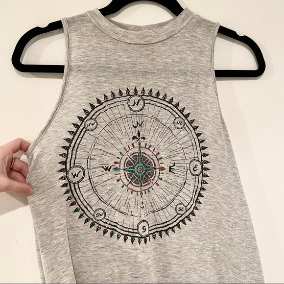 ModCloth Compass Tank - Picture 4 of 5
